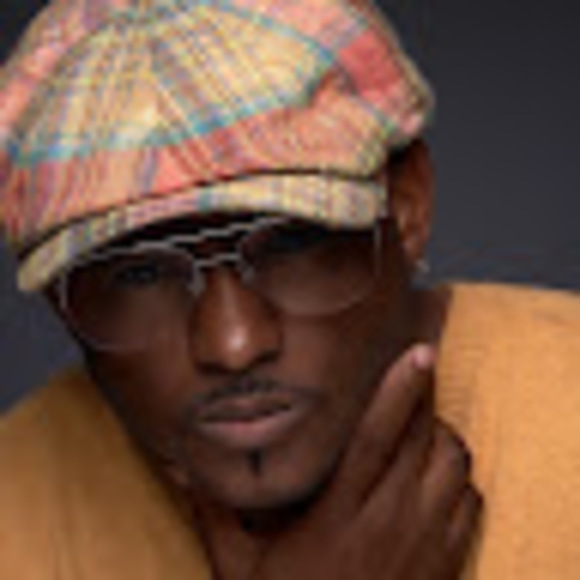 Meet your Posher, Bernard - Picture 1 of 1